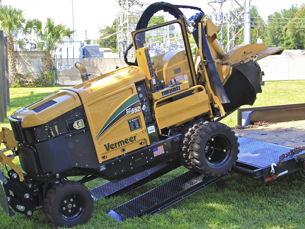 stump grinding, FL asap Oldsmar